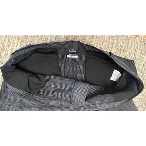 NIke Golf Dri-Fit Gray Plaid Flat Front Button Mens Stretch Shorts Size 40 - Picture 7 of 10